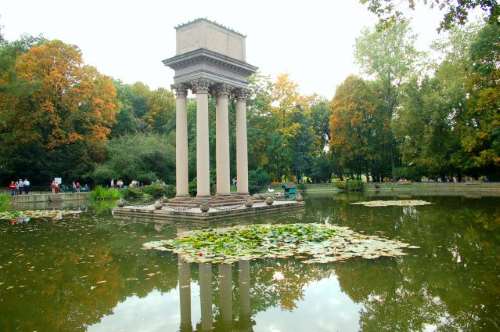 Усыпальница Юзефа Бема в Тарнуве.